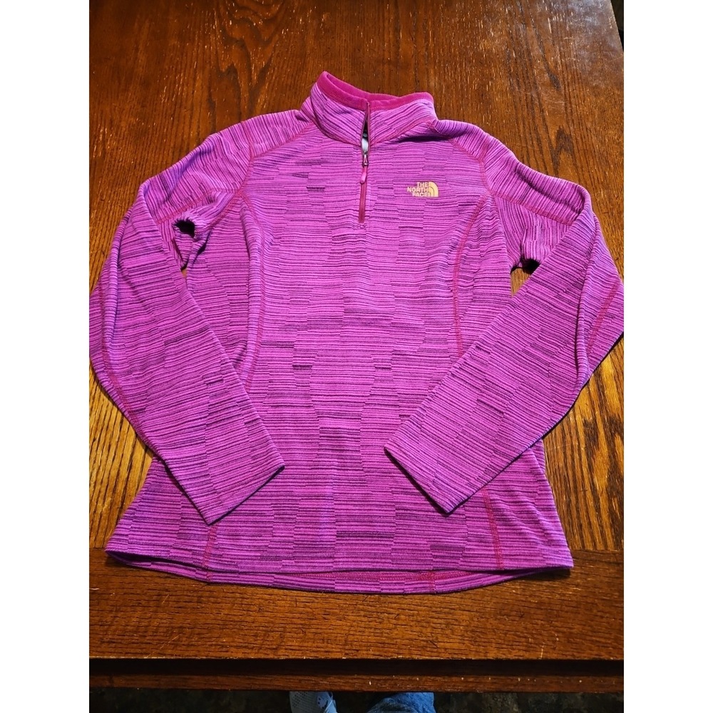 The North Face Women's 1/4 zip fleece‎ Pink Striped Pull Over. Excellent. (A907)